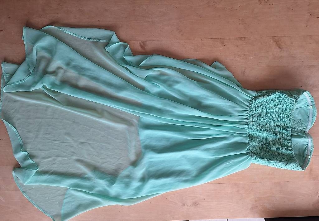 Vestiti: Festliches Kleid Gr.M – Usato da Seewis-Dorf venduto da GAGAGAGSGAGA 2