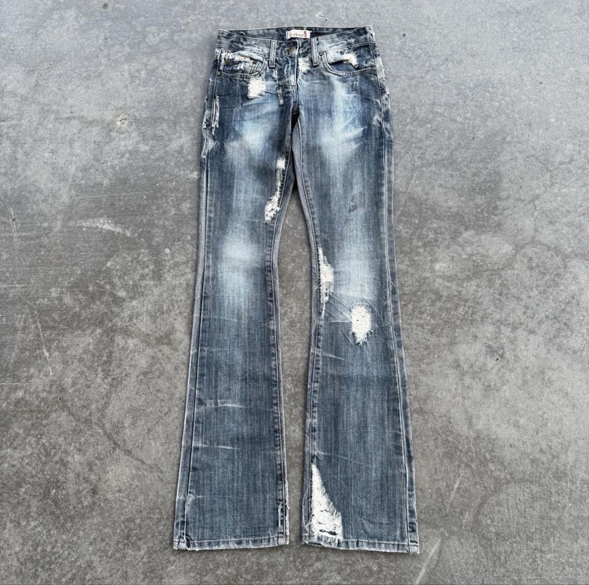 Jeans: Y2K low waisted jeans  – Gebraucht aus uerikon von SITRRY4
