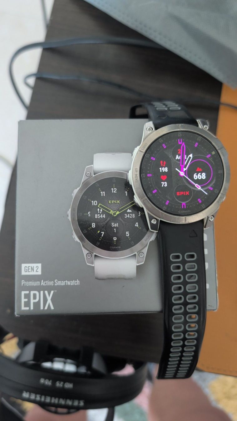 Garmin Smartwatch: Garmin Epix Gen 2 shapphire – Gebraucht aus Utzigen von Santacruz951