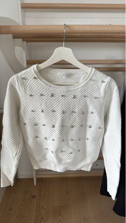 PWeisser Strickpullover  mit Ziersteinen, Grösse S, Top!