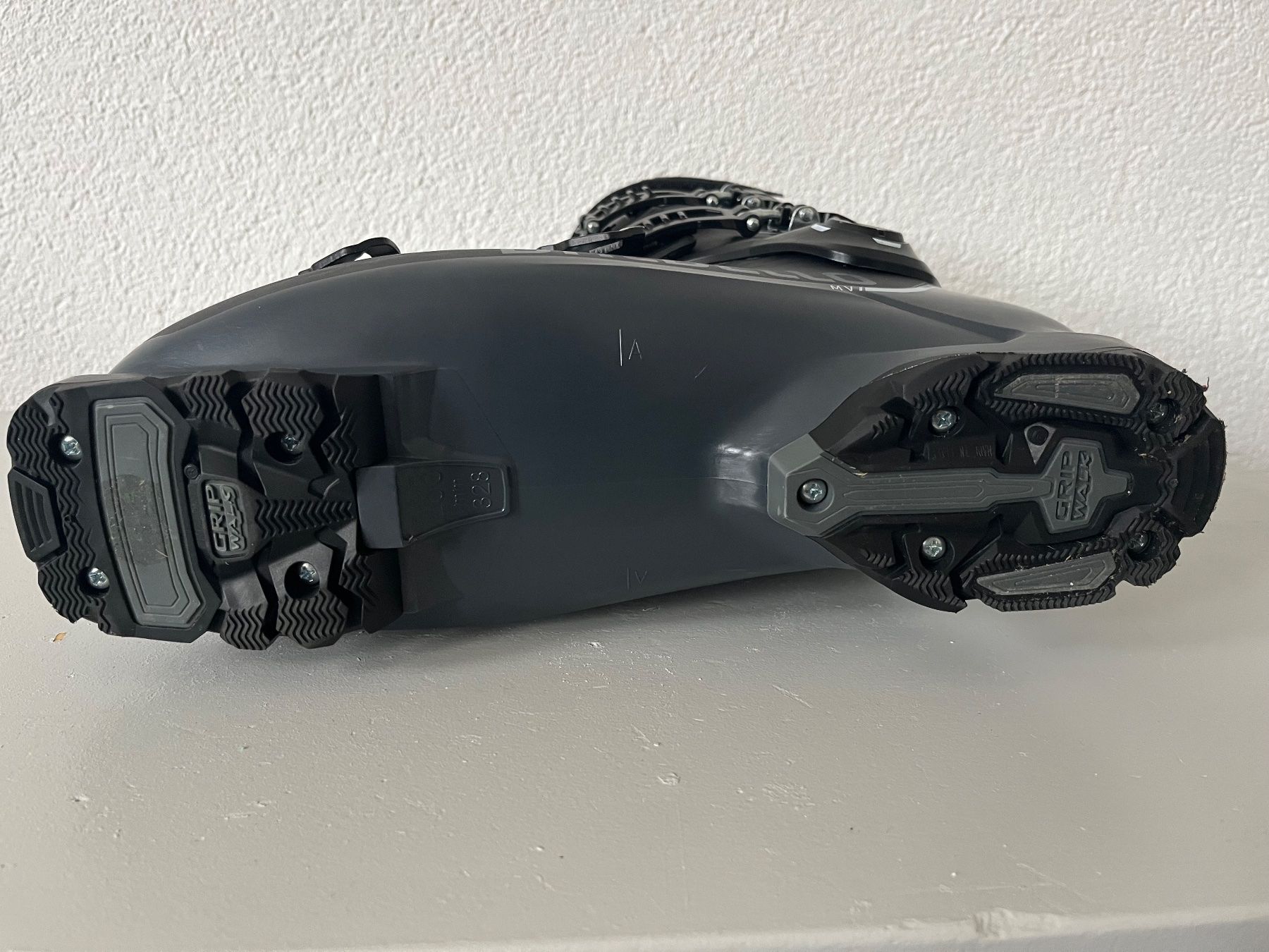 Scarpe da uomo: Neu Skischuhe Dabello Schwarz Matt, Grösse 45 – Nuovo (secondo la descrizione) da Thürnen venduto da gue_c8yz 4