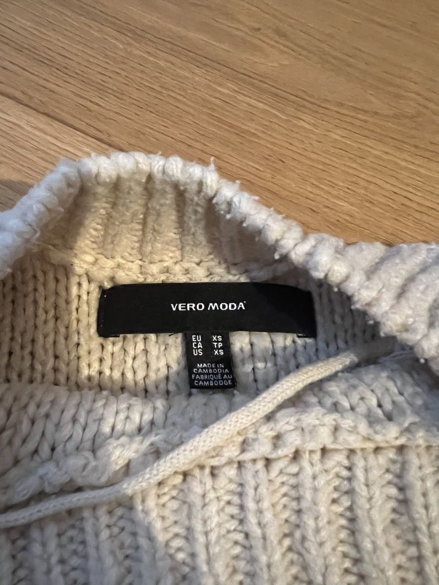 H&M Kleiderpakete: 2 Herbstpullover Vero Moda & H&M – Gebraucht aus Luzern von sydney01. 3