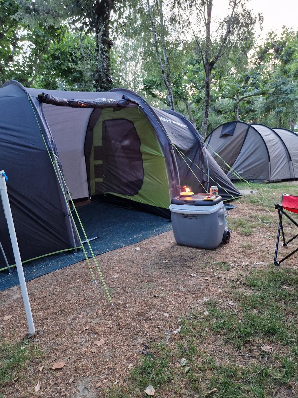 Tentes: Trevolution Blackfoot Camping Zelt – D'occasion à Ulrichen par belgiumsep 3