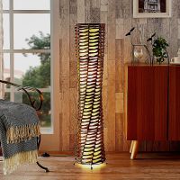Stehlampe aus Holzgeflecht naturfarben im Top gepflegten Zus