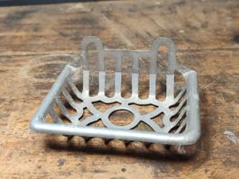 Wunderschöne Seifenschale aus Metall