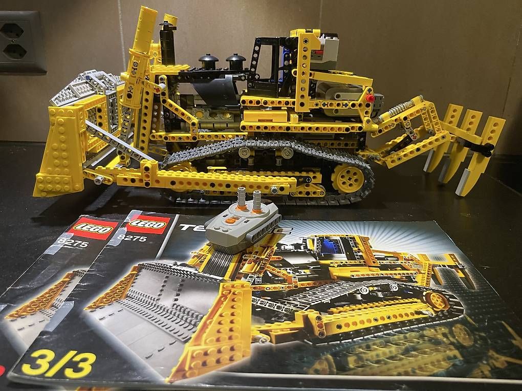 Technics Kit di costruzioni: Lego Technik 8275 Bulldozer – Usato da Giebenach venduto da Flaz78