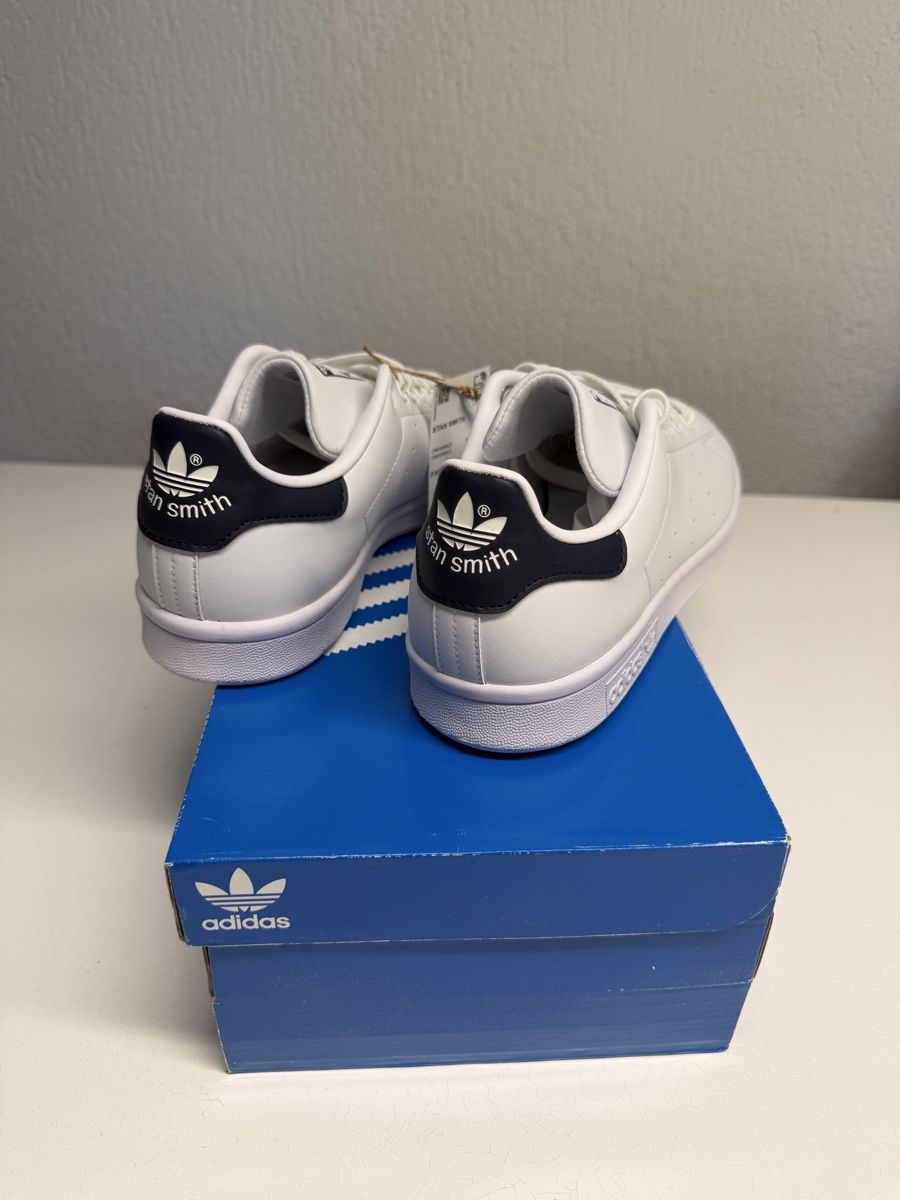 Adidas Scarpe da uomo: Adidas Stan Smith Navy EU 40 2/3 – Nuovo e nell'imballaggio originale da Dübendorf venduto da Sneaker_Seller 3