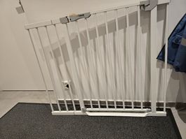 Barrière de sécurité Hauck + Extension 9 cm – comme neuf