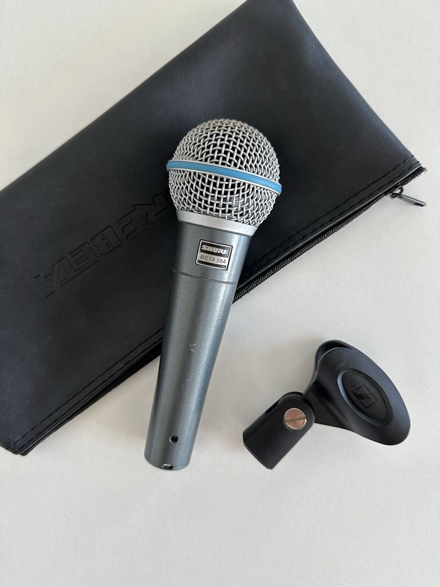 Shure Microfoni: Shure Beta 58A Mikrofon + XLR Kabel, Pop-Filter - GRATIS – Usato da Oberuzwil venduto da PreownedAllure 6