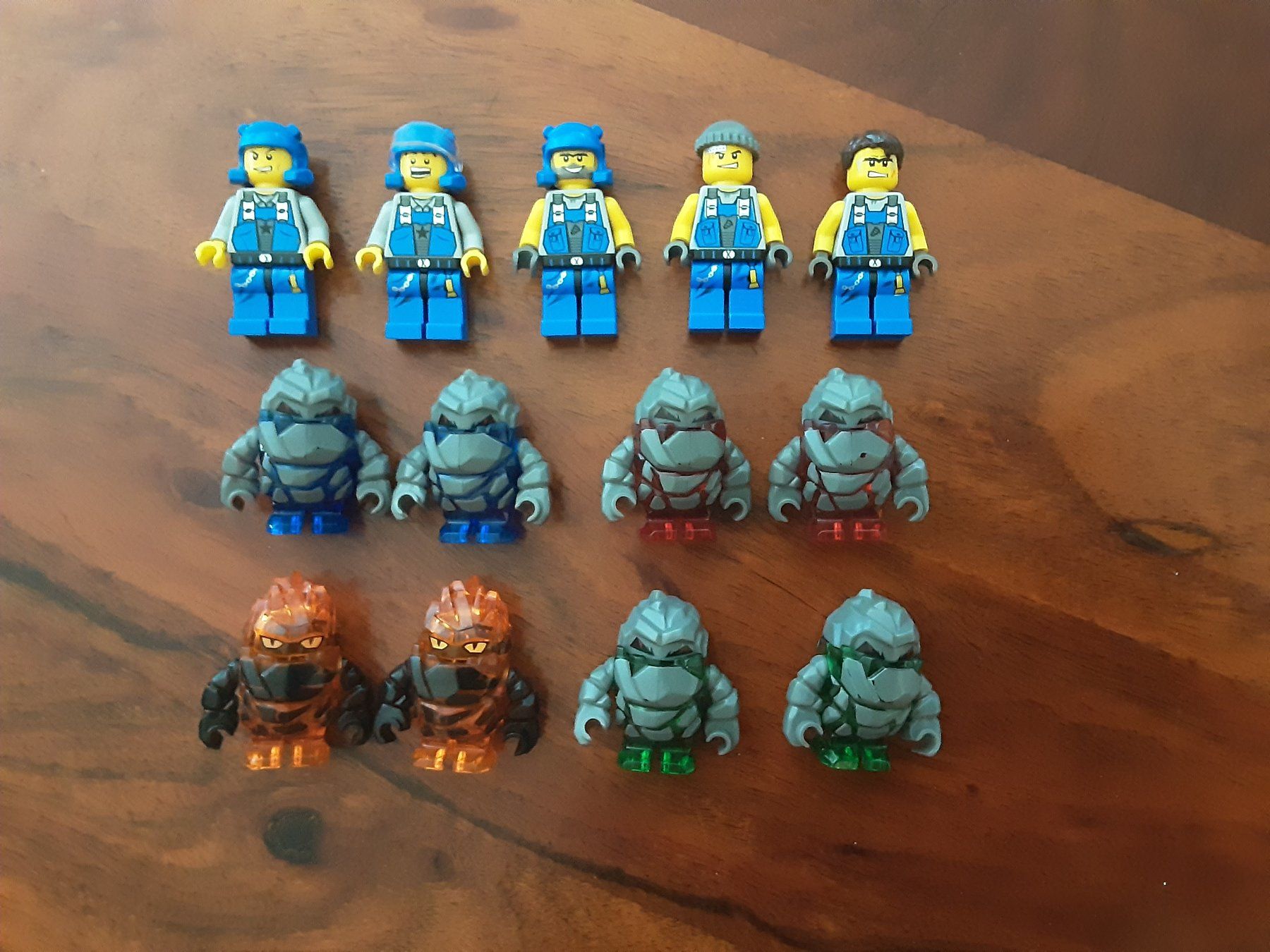 Lego Spielzeuge: Lego Figuren Power Miners – Gebraucht aus Bülach von Blind-Onyx
