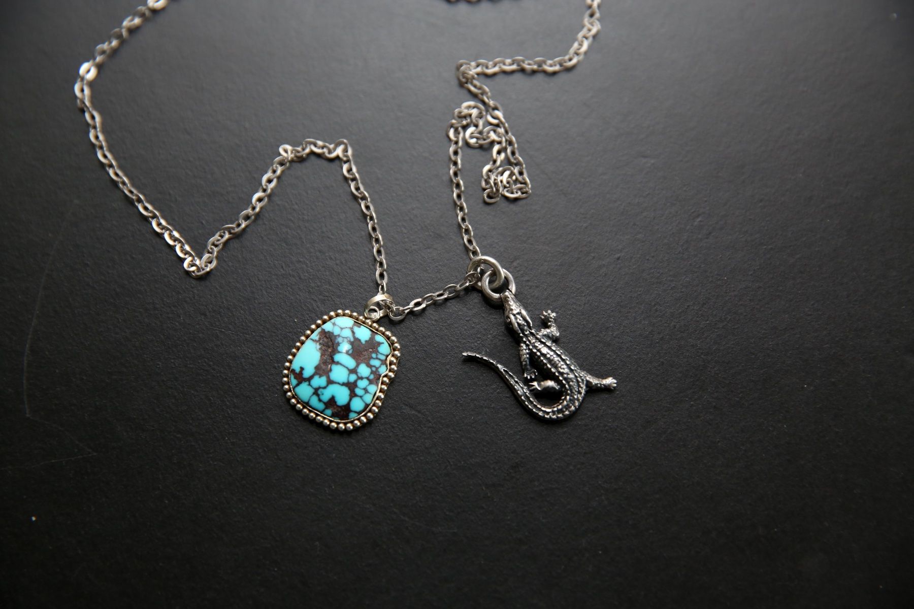 Ketten: vintage silver turquoise and croco chain – Gebraucht aus Zürich von considermichael 1