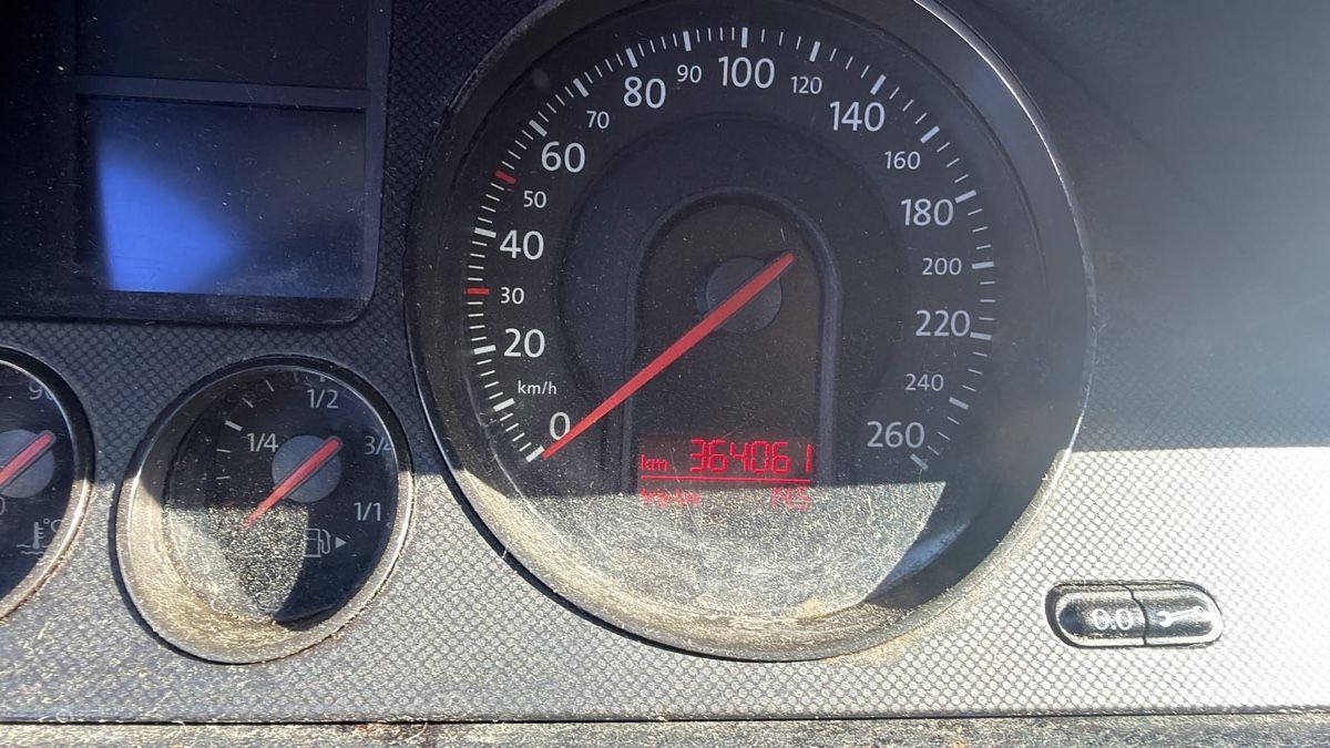 VW Automobili: Vw Passat 2.0 TDI – Usato da Bellach venduto da nik_rq6k 6
