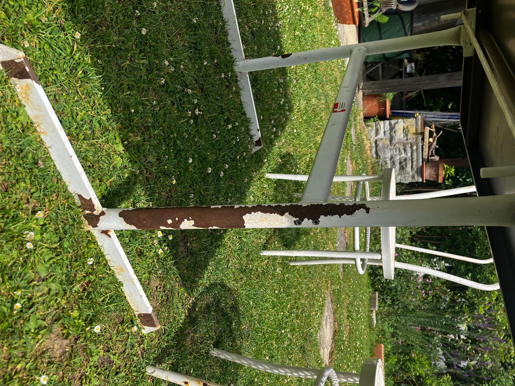 Schaffner Set di tavolo e panche: Alter Gartentisch Schaffner, Bank und Stühle – Usato da Winterthur venduto da anel44 3