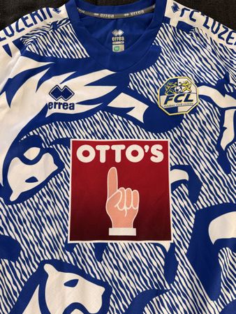 Fussballtrikot FC Luzern Errea blau weiss Grösse M neuwertig