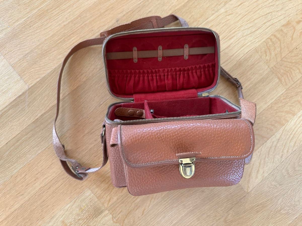 Taschen: Vintage Fototasche – Gebraucht aus Frauenfeld von Jose_luis 1