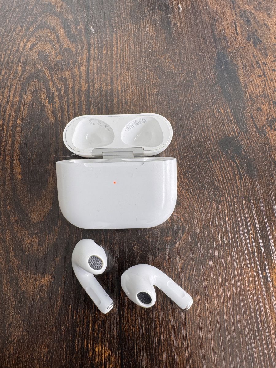 Apple Cuffie: Apple AirPods Gen 3 – Usato da Studen BE venduto da nou_2tgw 1