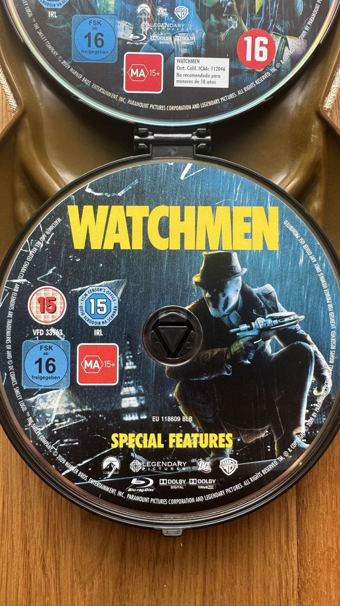 Tutti i DVDs: Watchmen Blu-Ray Limited Collectors Edition – Usato da Weiach venduto da PatGianPro 4