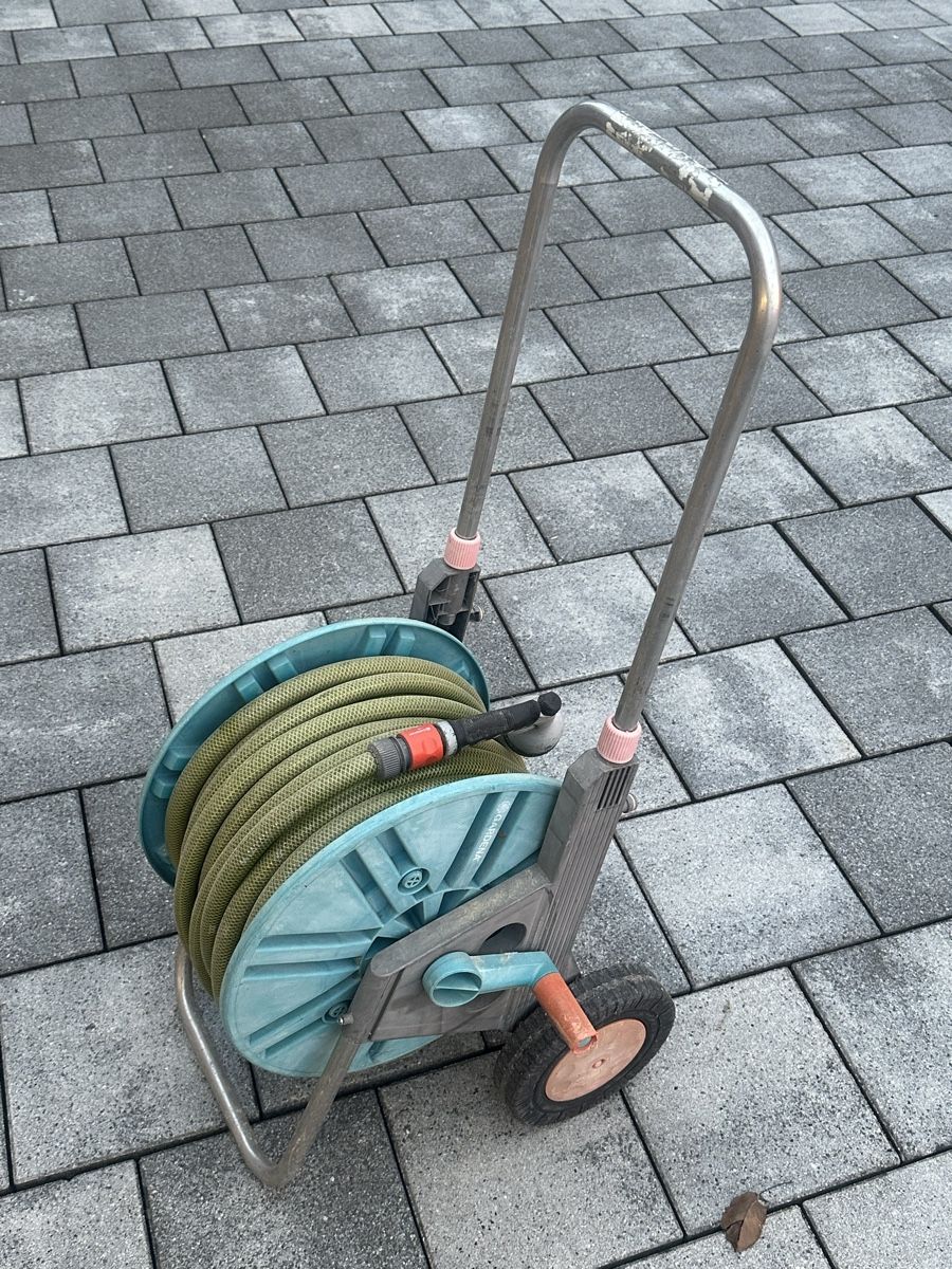 Gardena Tuyaux & tubes: Schlauchwagen  – D'occasion à Sulz LU par Terra5 1