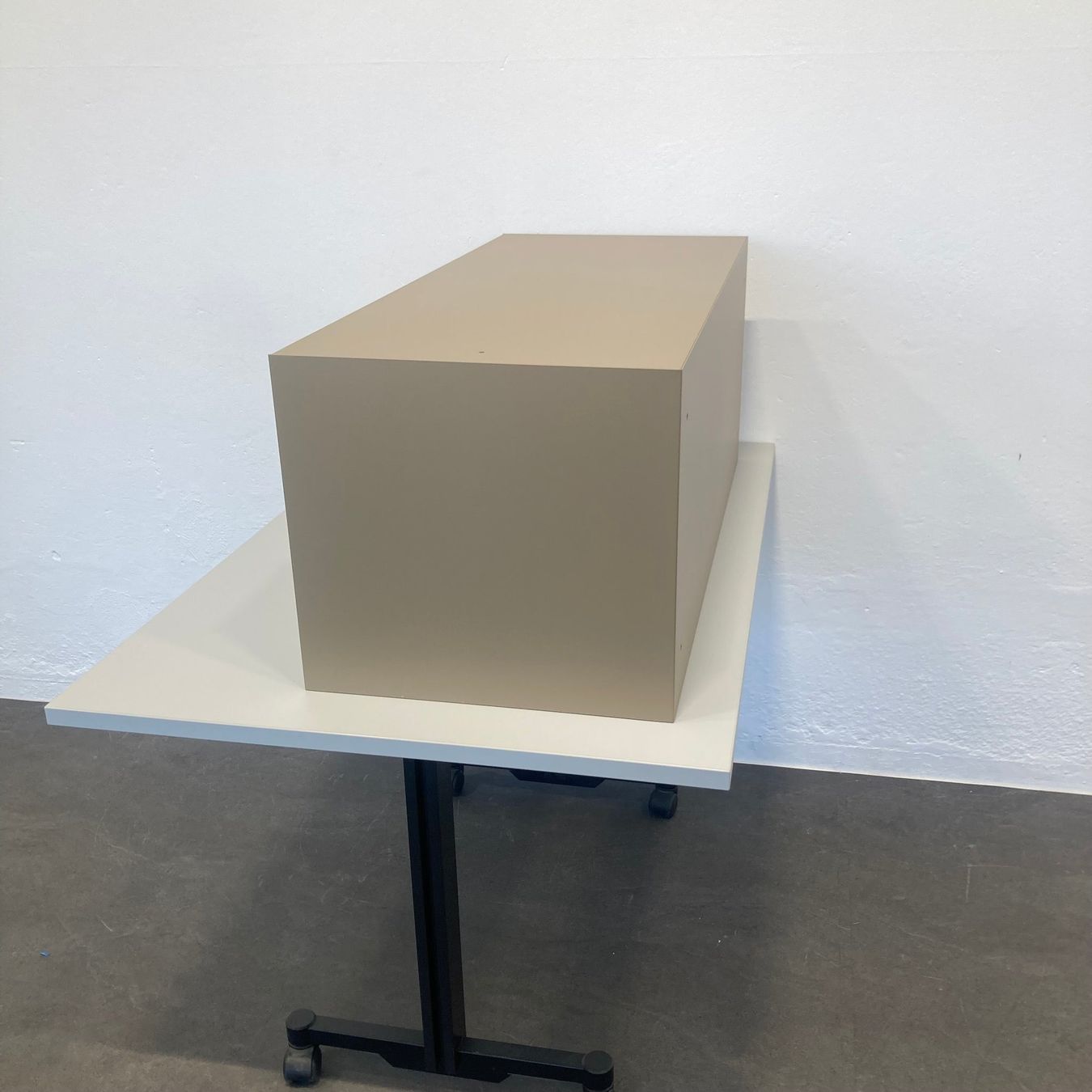 Lista Armadi: Lista Office LO Locker Modul Graubeige mit Schlüssel – Usato da Schönenwerd venduto da mcofficeshop 6