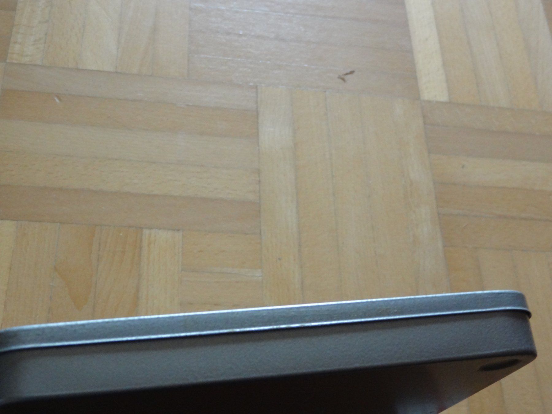 Barattoli: Filmdose metall 18cm quadratisch – Usato da Lausen venduto da somtech 5