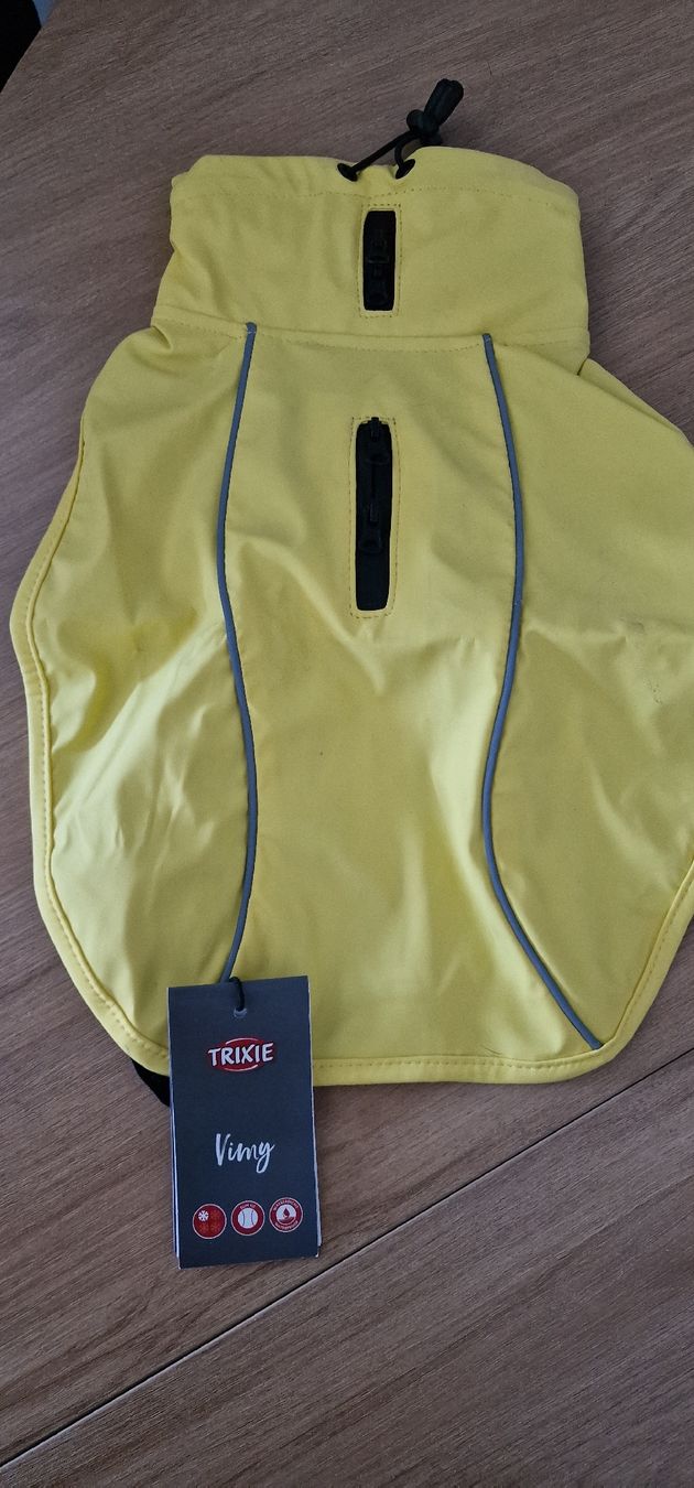 Trixie Abbigliamento: Hunde-Regenmantel von Trixie – Nuovo e nell'imballaggio originale da Winterthur venduto da Stina22