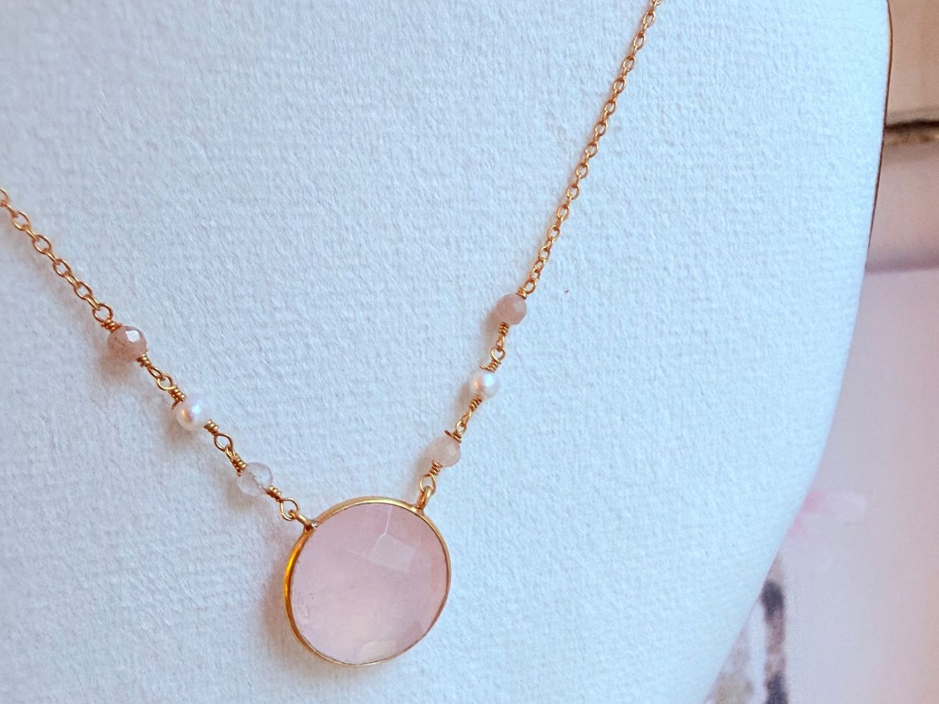 Catenine: Collier délicat quartz rose – Nuovo e nell'imballaggio originale da St-Maurice venduto da Sandrinette123 2