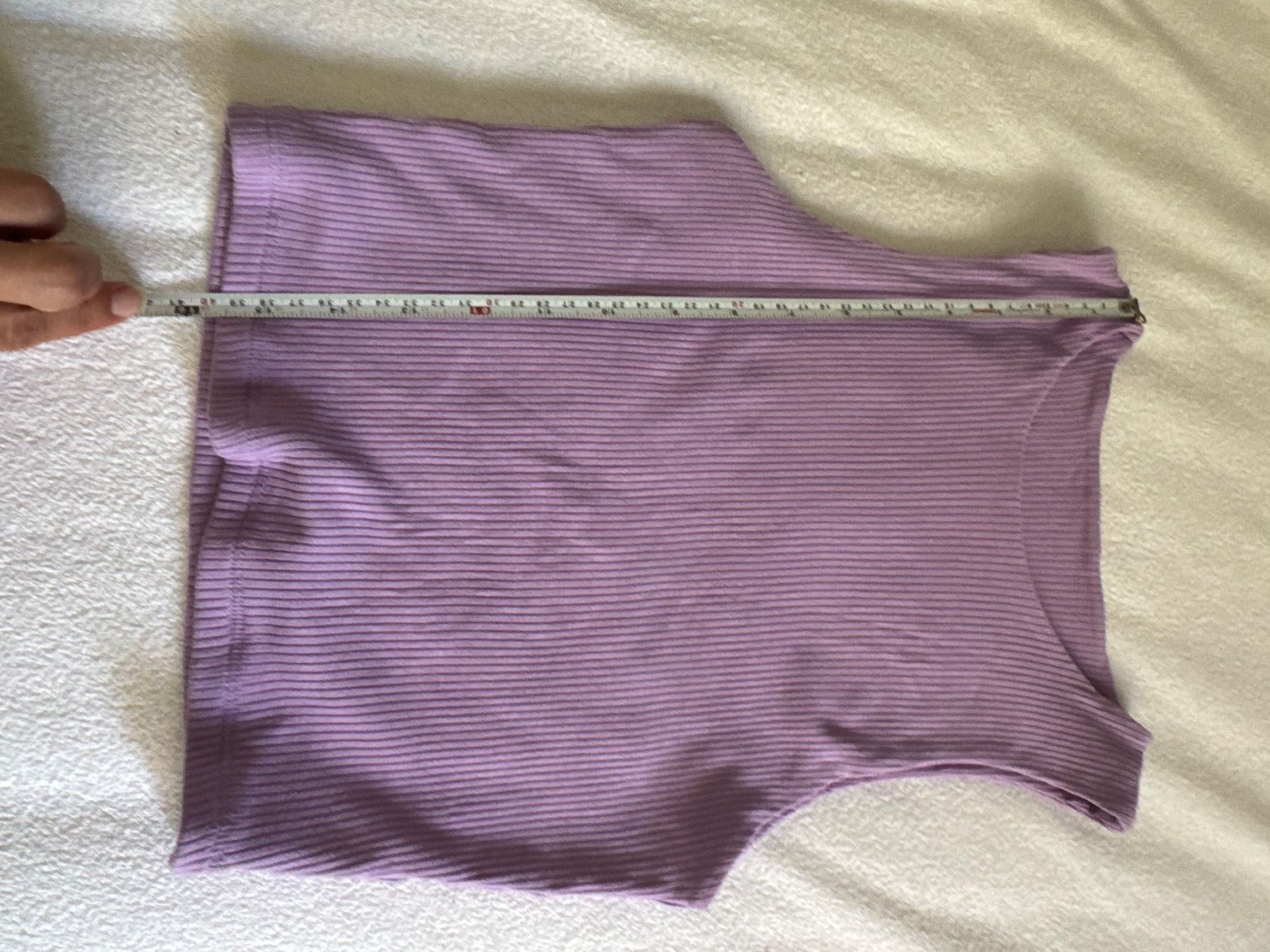 Top: Lilac Ribbed Cropped Tank Top Summer Essential - Size Small – Usato da Zürich venduto da olalinda 6