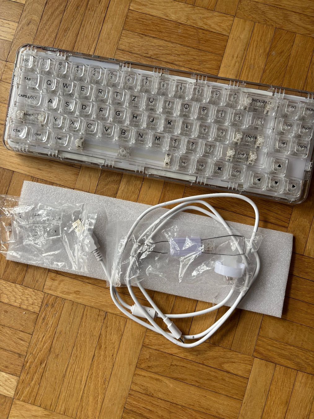 Tastiere: Yunzii clear keyboard (bluetooth/wired) – Usato da Vallorbe venduto da azurill11 1