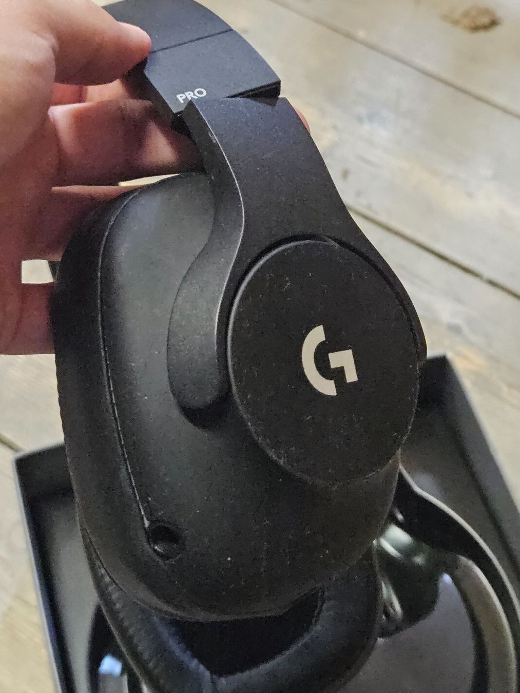 Logitech Casques audio: Logitech Pro Wired Gaming Headset – D'occasion à Zürich par RiggyBiggy 3