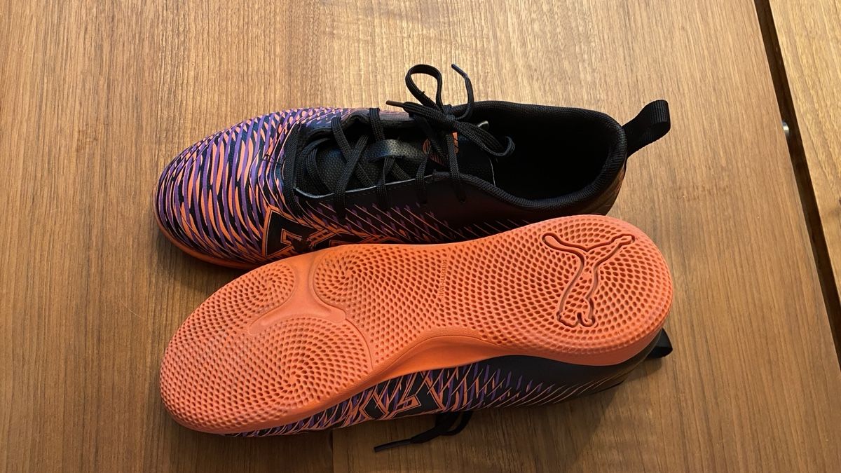 Puma Scarpe per ragazzi: Puma Hallenschuhe Grösse EU 38 – Usato da Bremgarten AG venduto da calimero6 3