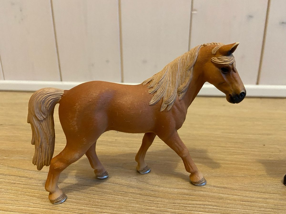 Schleich Jouets: Schleich Pferde 2er Set – D'occasion à Hausen am Albis par Hannavgr 2