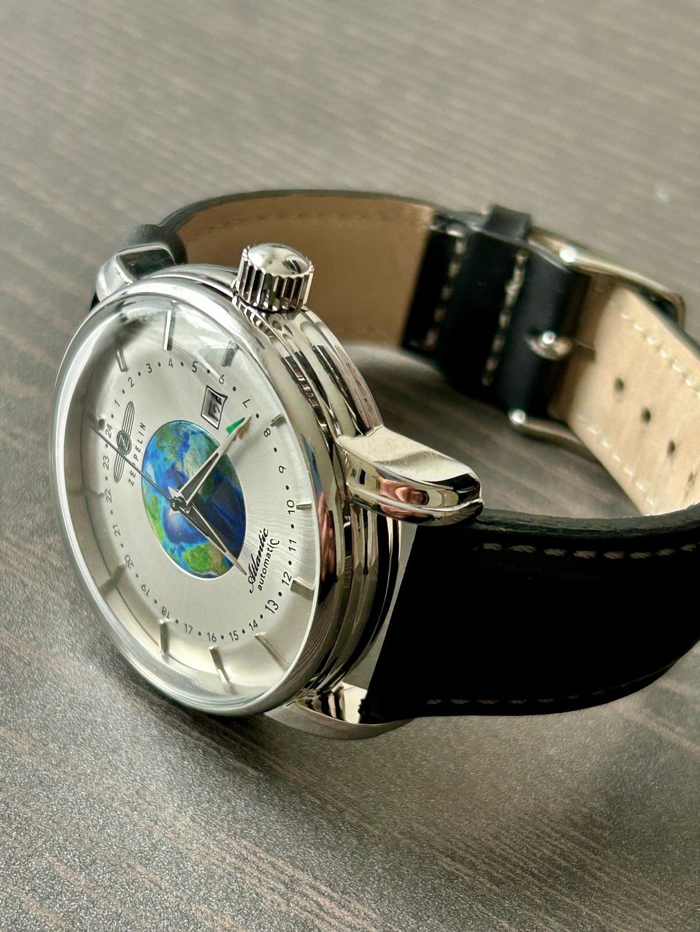 Zeppelin Uhren: Montre Zeppelin automatic GMT – Neu und originalverpackt aus Préverenges von san_2wc2 1