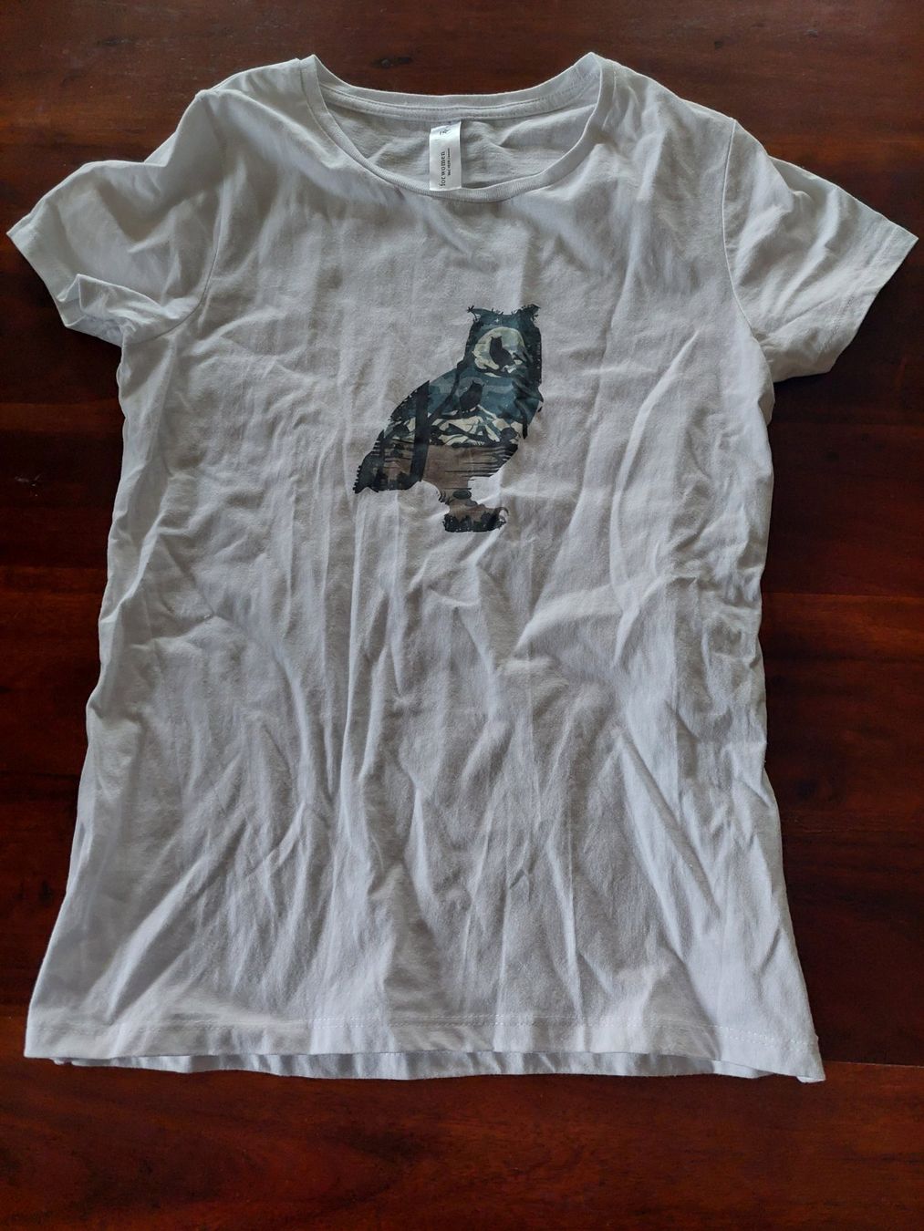 T-shirt: B&C T-Shirt Eule Grösse S – Nuovo (secondo la descrizione) da Beckenried venduto da Havacola