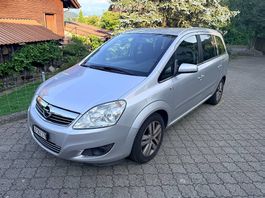 Opel Zafira 2.2 Automatik mit Anhängerkupplung, 4x WinterP.