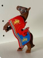 Lego figurine Castle Horse with Barding Lions