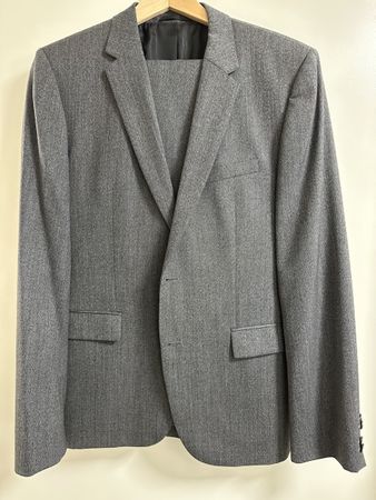 Hugo Boss Herren Anzug, Grau, Grösse 52 - Top Zustand!