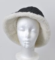 Christian Dior- Hut- Lammfell - kurze Krempe Gr. 59 (100073)