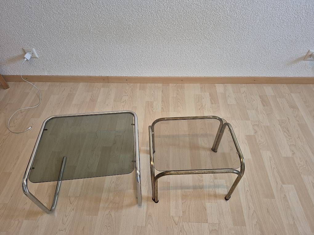 Tische: Glastisch/ Ablage – Gebraucht aus Zizers von AstraT