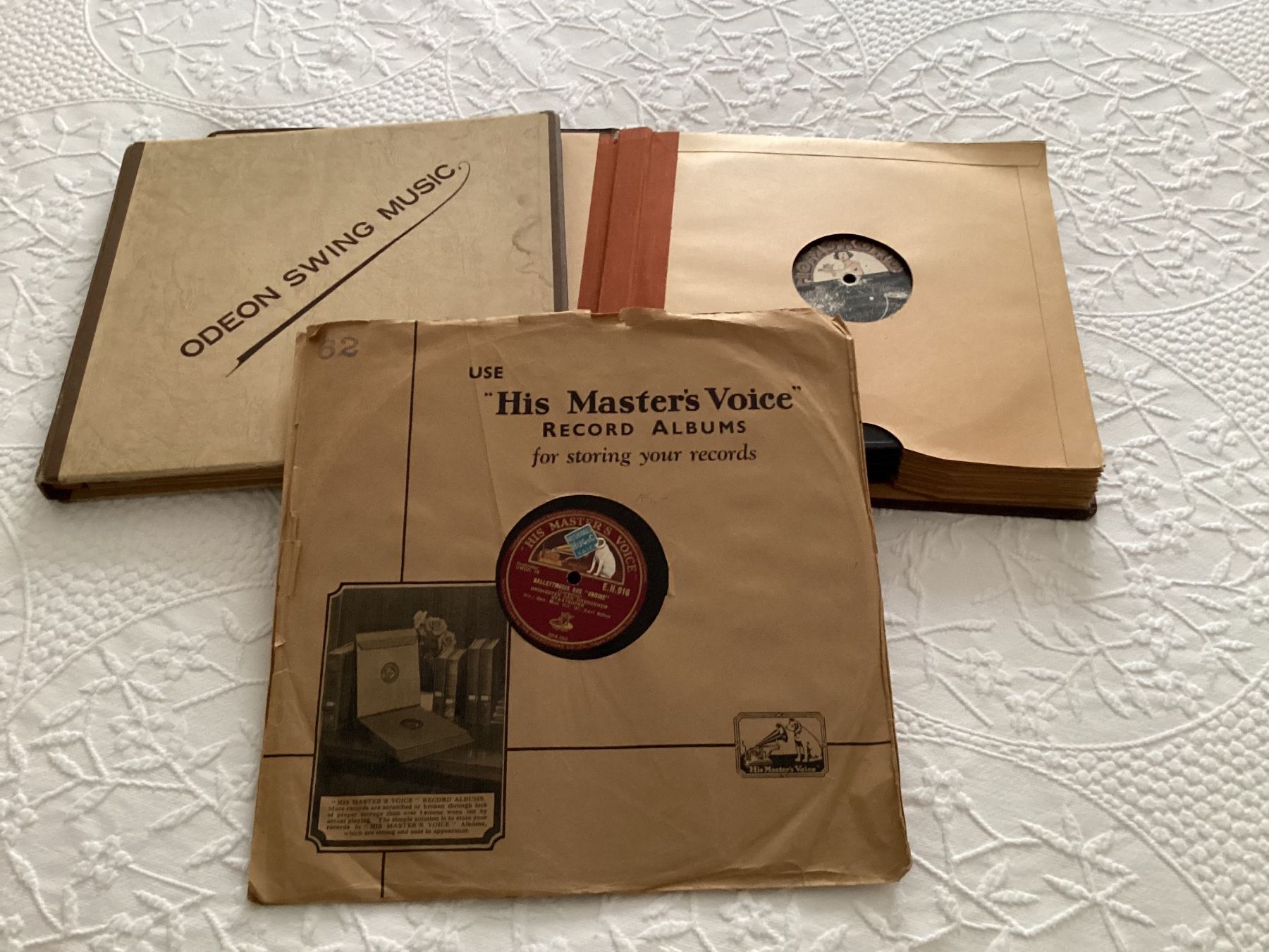 Giradischi: Antikes Grammophon Reinert Luthier – Usato da Basel venduto da BeaBasel 1
