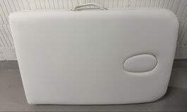 Massageliege klappbar weiss mit Zubehör guter Zustand