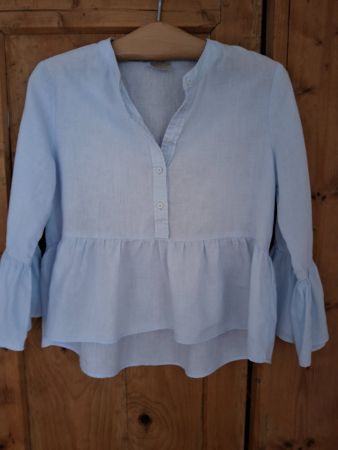 Mrs.&Hugs Sommerbluse, hellblau, Grösse XS, Top Zustand!
