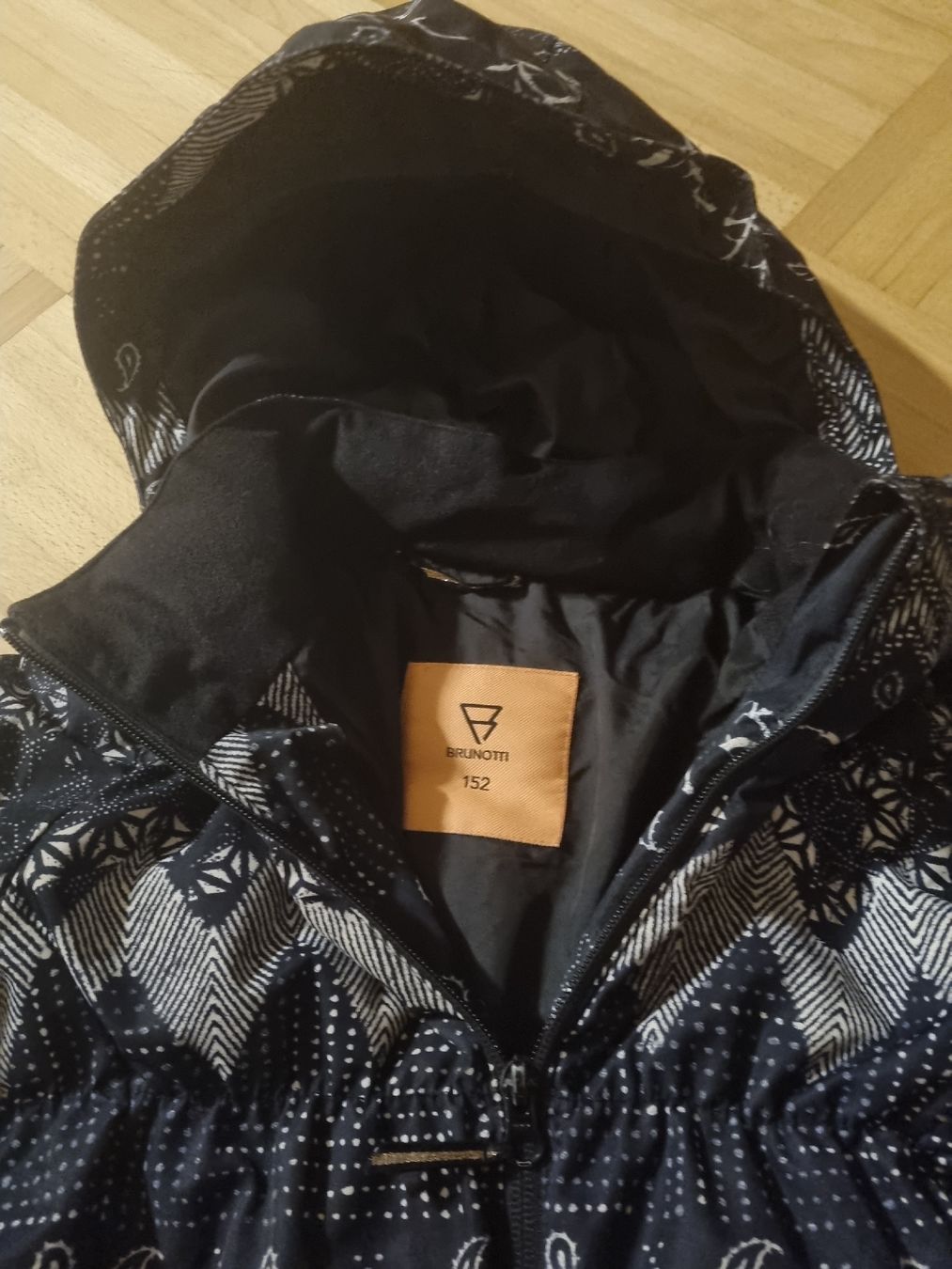 Brunotti Jacken & Mäntel: Brunotti winterjacke, gr. 152 – Gebraucht aus Bern von NRZNRZ 1