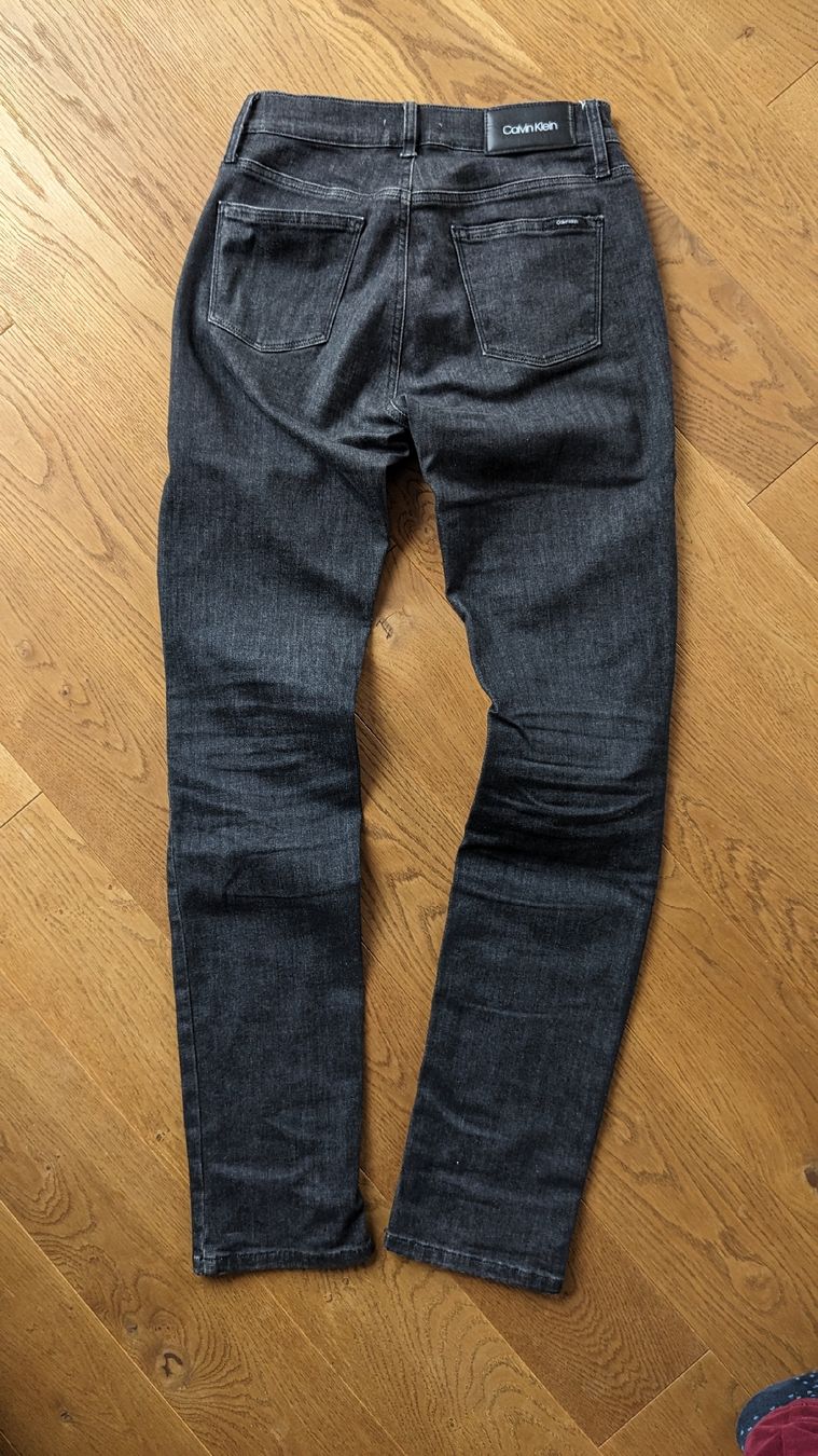 Calvin Klein Jeans: Calvin Klein Jeans Grösse 28/32 – Nuovo (secondo la descrizione) da Zürich venduto da broedl 4
