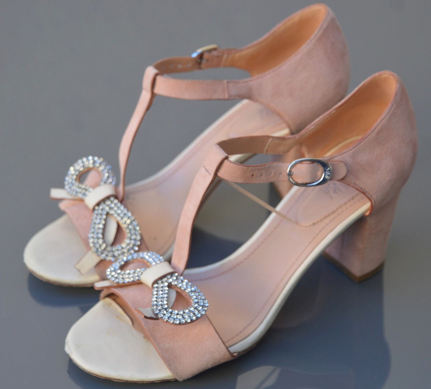 Damenschuhe: Sandalen / sandales See by Chloé .37 – Gebraucht aus Collonges von Auganien