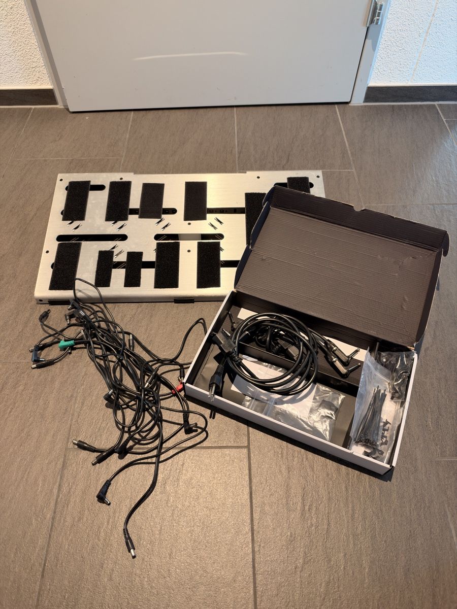 Fender Musikinstrumente: Fender Pedalboard medium – Neu (gemäss Beschreibung) aus Neuenkirch von Flackmataz 3