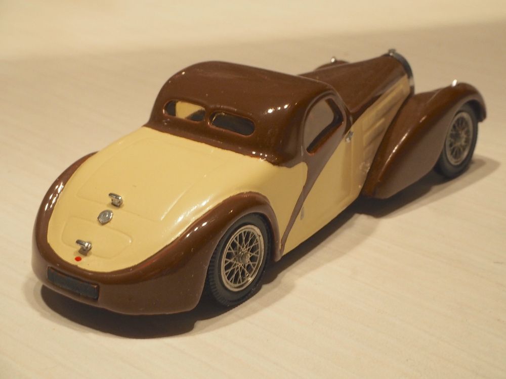 Bugatti Modellini d'auto: Bugatti Atalante 1934 - Idem – Usato da Winterthur venduto da 602ccm 2