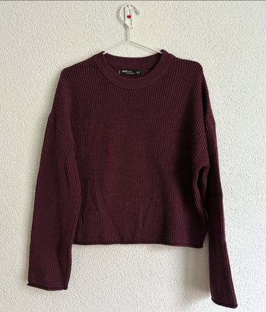 Bordeaux roter Strickpullover, Grösse M