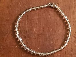 Armband geschliffene Glasperlen hauch-rosa Karabinerverschl.