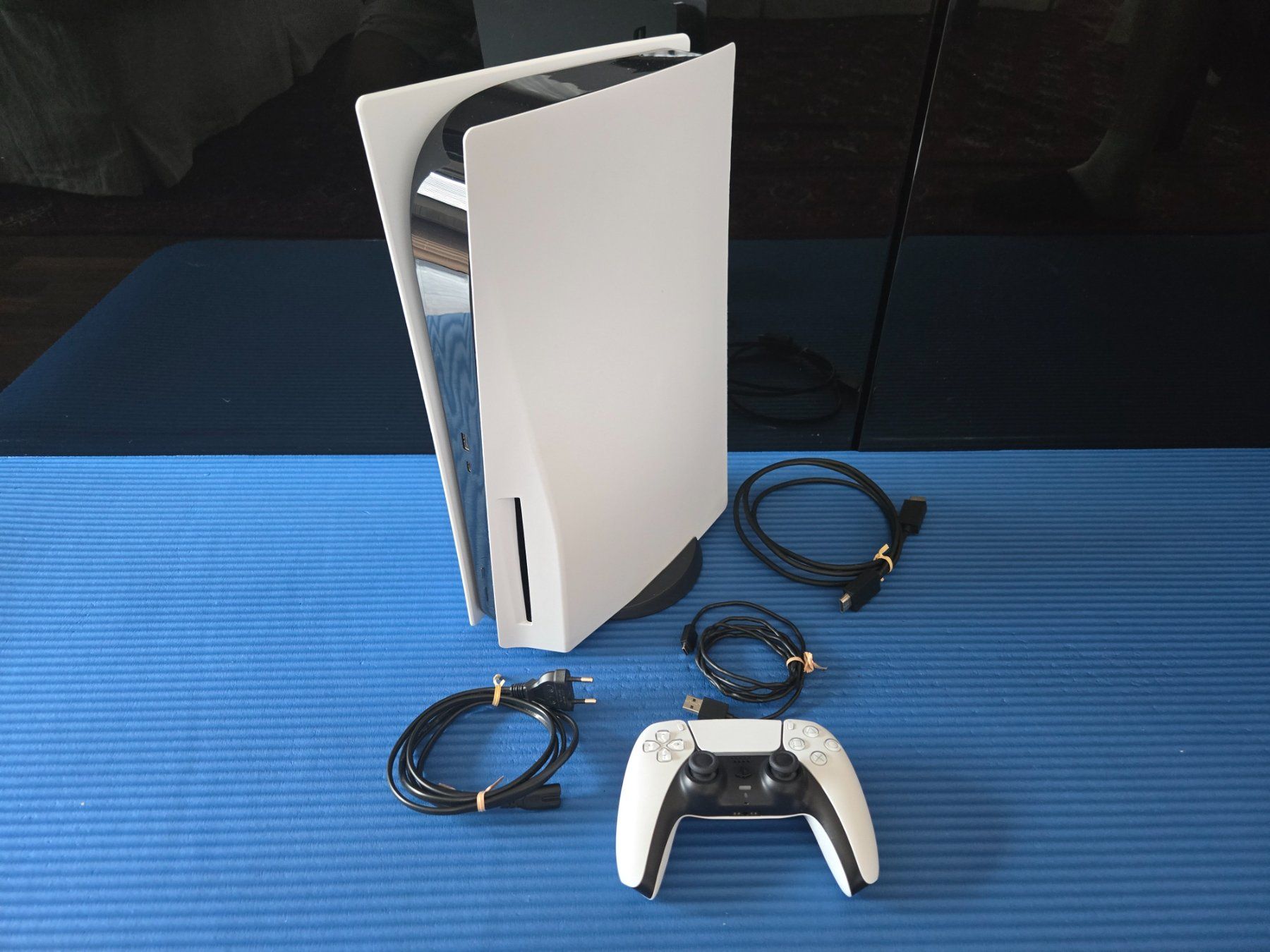 Sony Console: Playstation 5 Disc edition 825 GB – Usato da Lugano venduto da giu_8czm 1