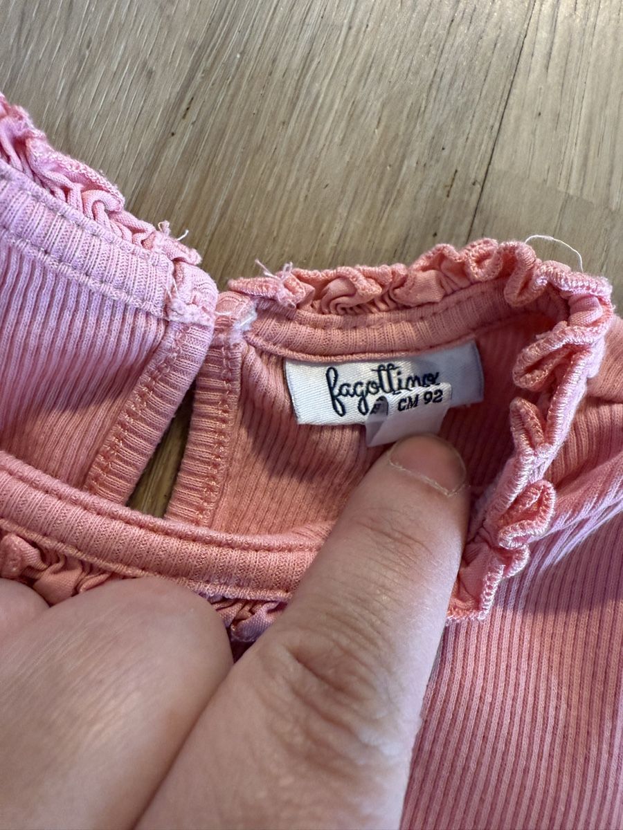 Maglioni & Felpe: Süsses Mädchen Langarmshirt Gr. 92 rosa – Usato da Winkel venduto da zucchetti 1